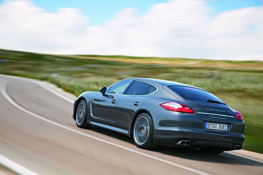  Porsche Panamera Turbo S 2011 года  (фото 29 из 51)